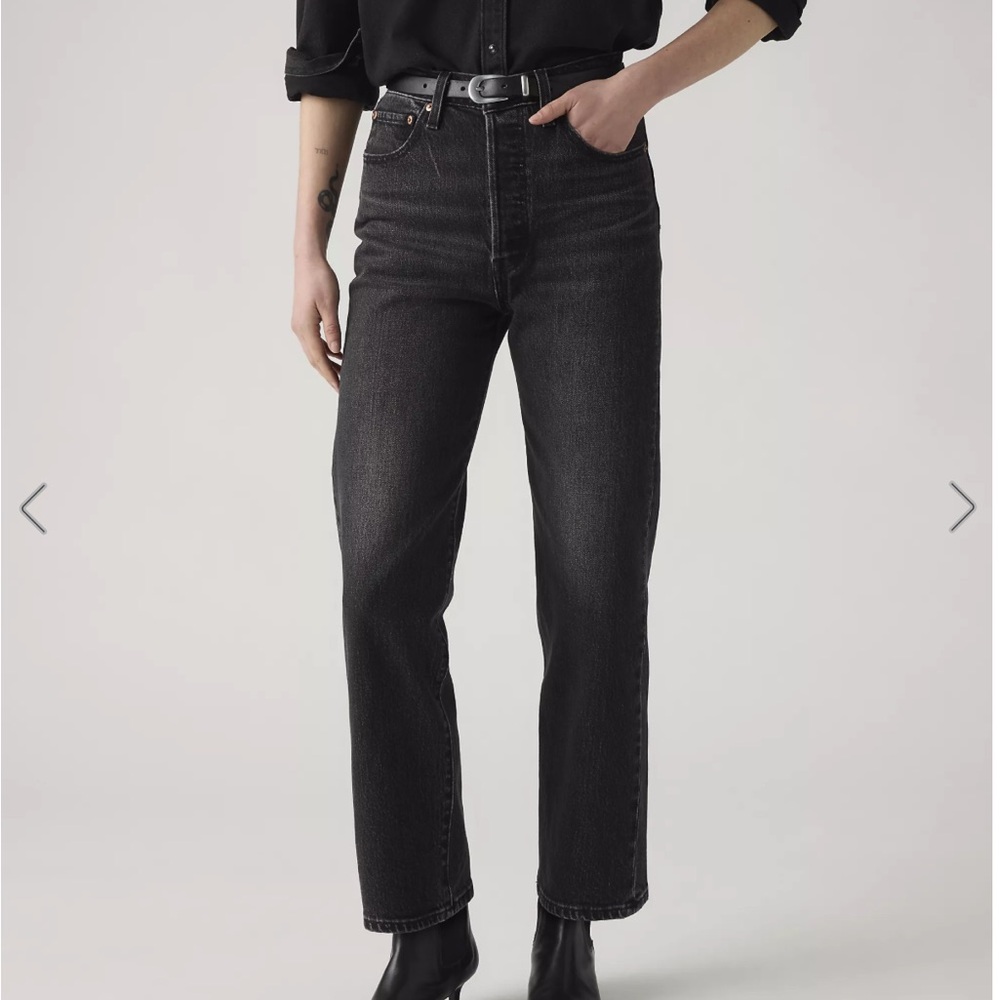 Levi’s Ribcage Straight Ankle Jean
